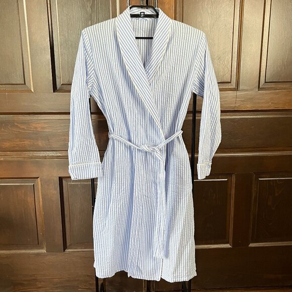Latuza Seersucker Robe Size M Medium Unisex Belted Pockets Shawl Collar Cotton - Picture 1 of 8